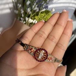 Gold plated bracelet 