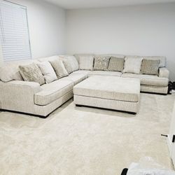 Sectional couch sofa and ottoman