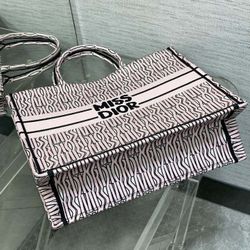 garment accessory