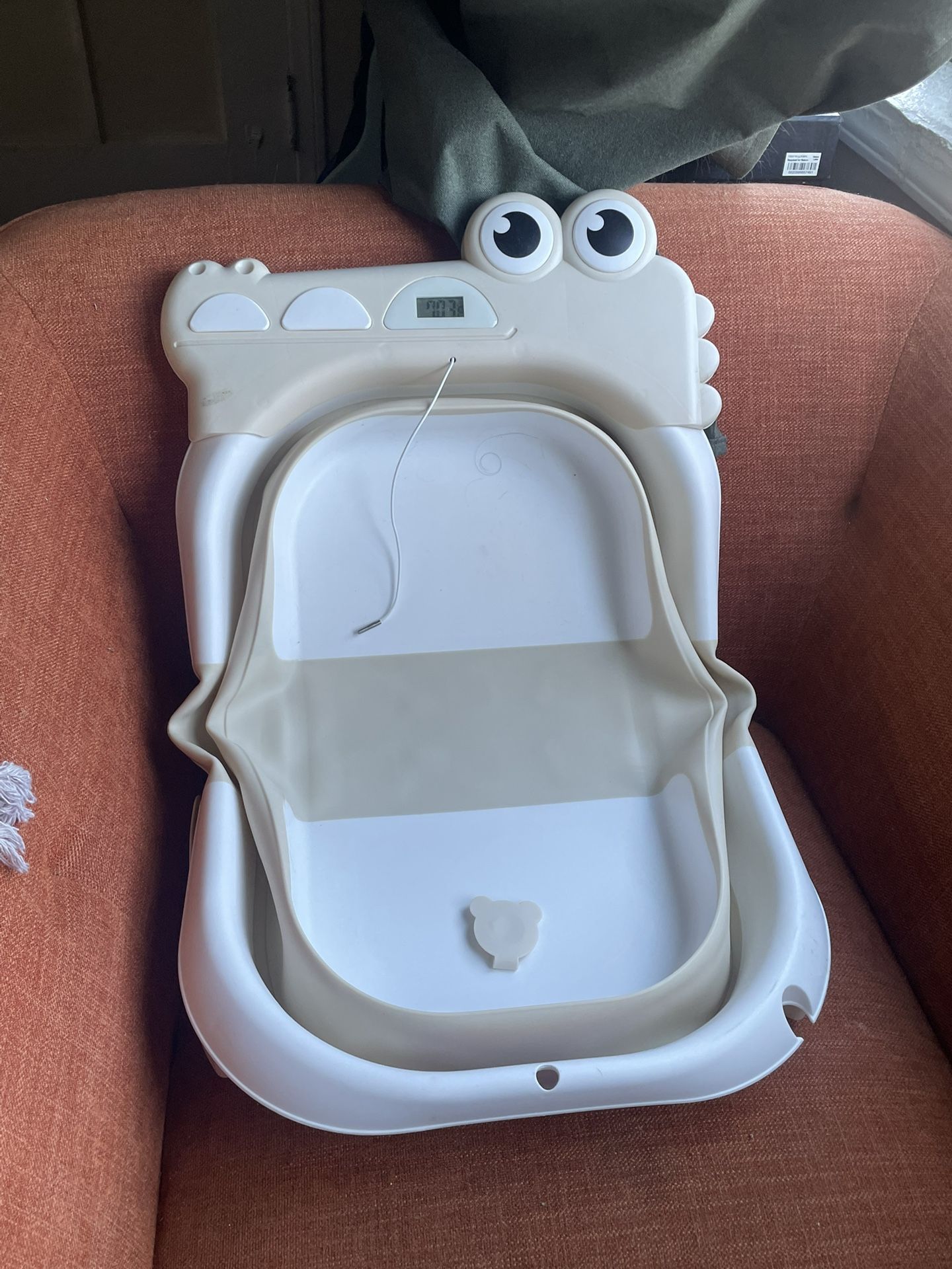 Collapsible Baby Bath Tub With Thermometer