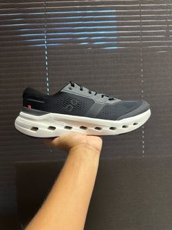 On Cloudrunner 3 ( Men’s)