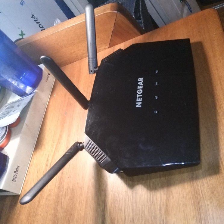 Netgear AC1750 Smart WiFi Router - WiFi 5ghz & 2.4ghz Dual Band