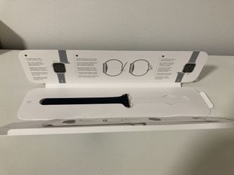 $2 New Apple Watch Medium/Large Band 