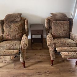 TWIN RECLINERS—HUTCH— ENTERTAINMENT CENTER (FREE DELIVERY)