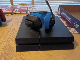 PlayStation 4 All Accessories 5 controllers, double charger, headphones like new, 14 games. Everything is like new. $400.00 or best offer.