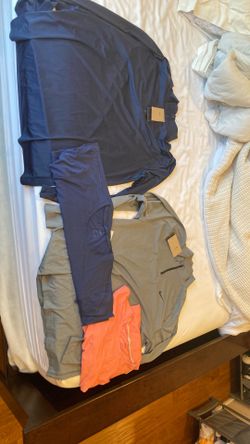 New Nike half zip and t shirts size XL