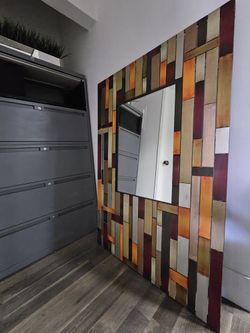 WALL DECOR MIRROR