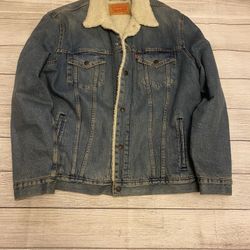 Levi’s Sherpa Demi Jacket