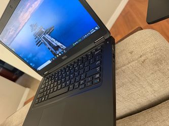 Dell latitude 14.1 inch Intel I5. 16 gigs ddr4. 256 m2 sata drive. Ac adapter,long life battery. Like new . Has Type C charging and data port. HDMI po