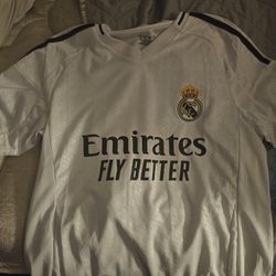 Mbappe Jersey Size Meduim