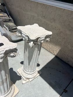Decorative Roman Style Pedestal Columns – Set of 2