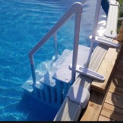 Pool Ladder New