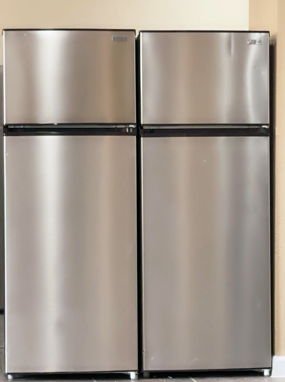 Vissani Stainless Steel Refrigerator