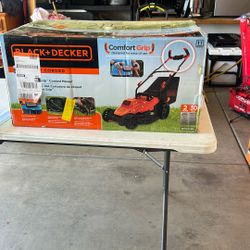 Black & Decker lawnmower