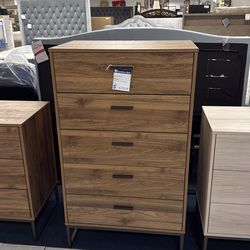 Wooden5 Drawer Chest