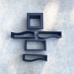 Creative Shelf Pieces 