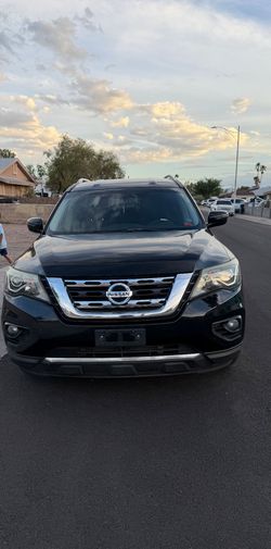 Nissan pathfinder 2017