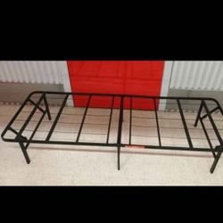 
Amazon Basics Foldable Metal Platform Bed Frames – Twin XL