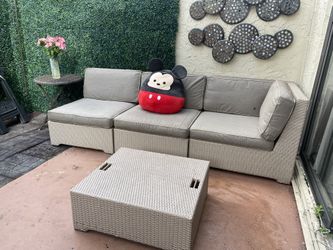 Front Gate- Patio Furniture