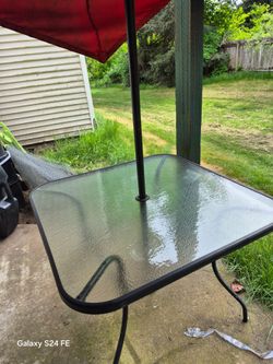 Glass outside table amd chairs