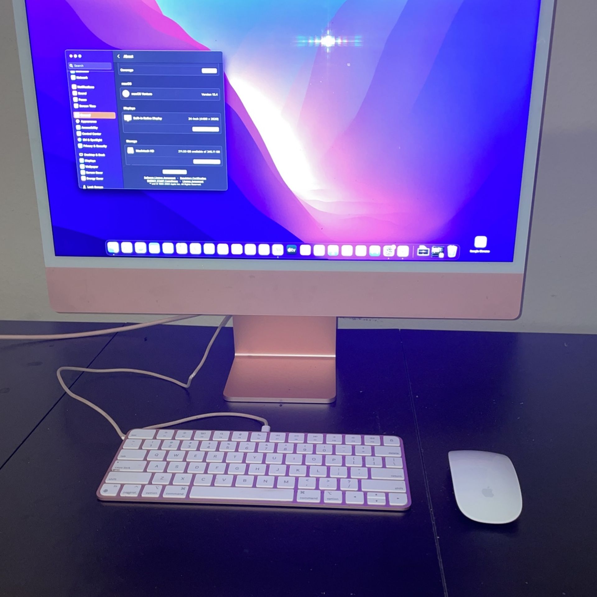 Apple Desktop Computer 