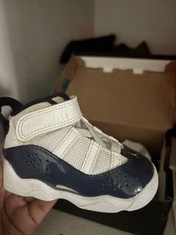Baby shoes