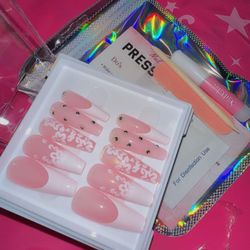 Press On Nails 