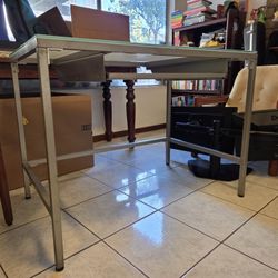 Simple Glass Desk/ Glass Vanity Desk