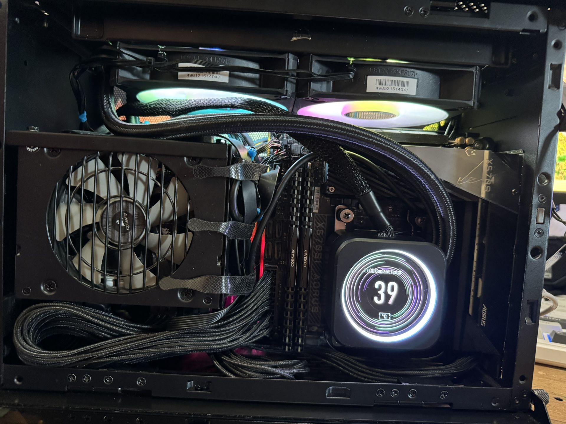 Compact Gaming PC With Ryzen 5 And 1050ti And Monitor!