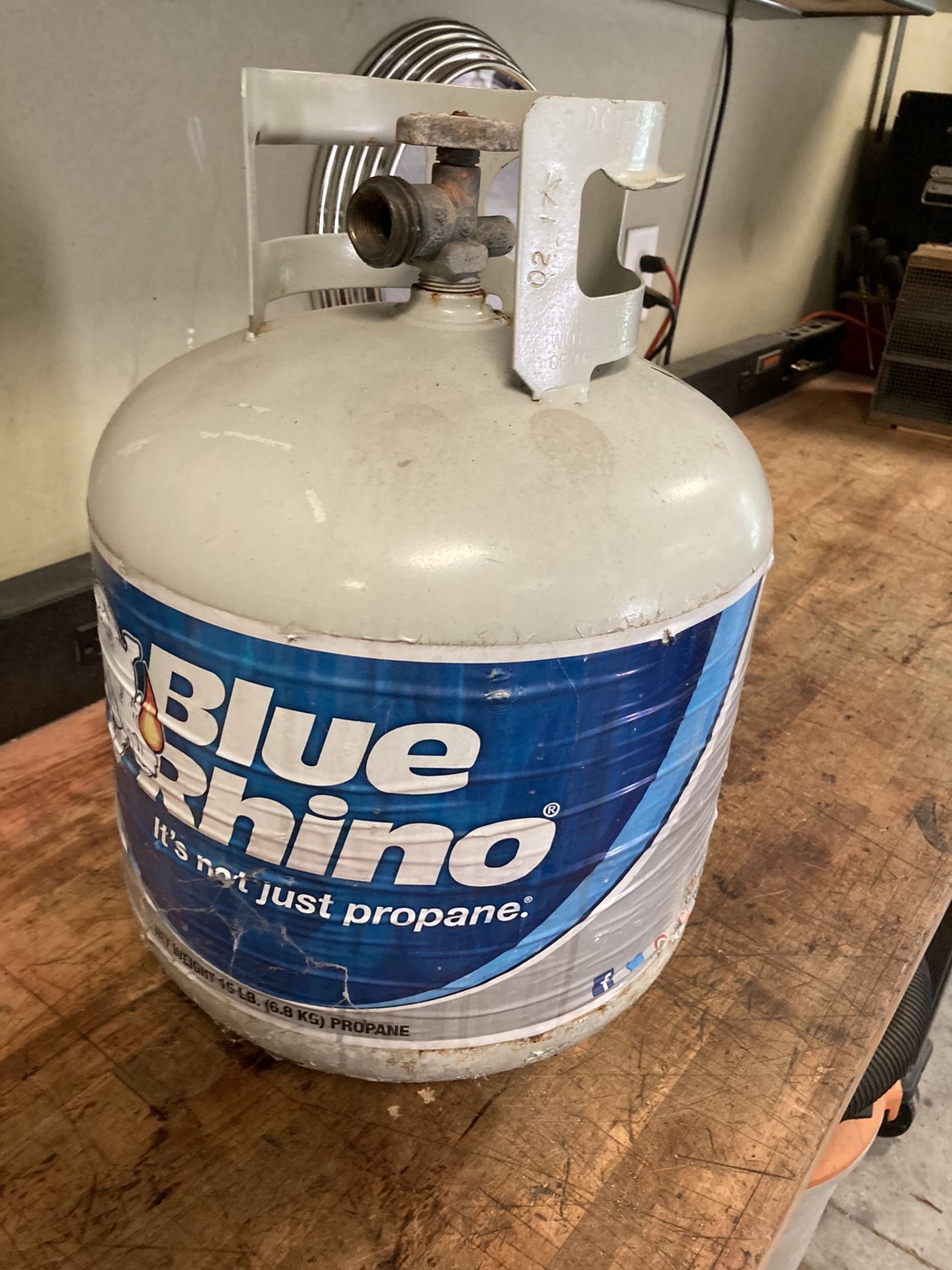 20 lb Gas Grll propane tank ( empty ) for Sale in Harrisburg, NC - OfferUp