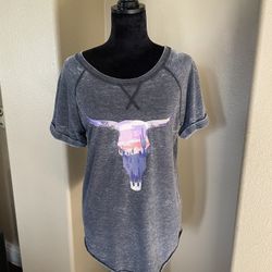 Women’s Gray Shirt