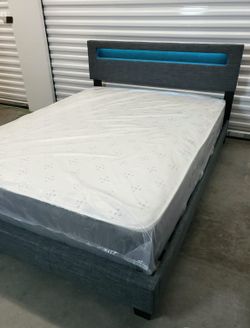 NEW Full-Size MATTRESS and BOX SPRING. Bed frame not included👍