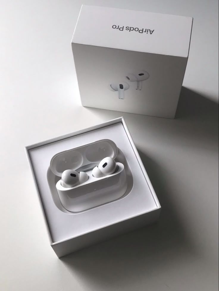AirPods Pro 2nd Gen MagSafe Wireless Charging Case ANC, USB-C