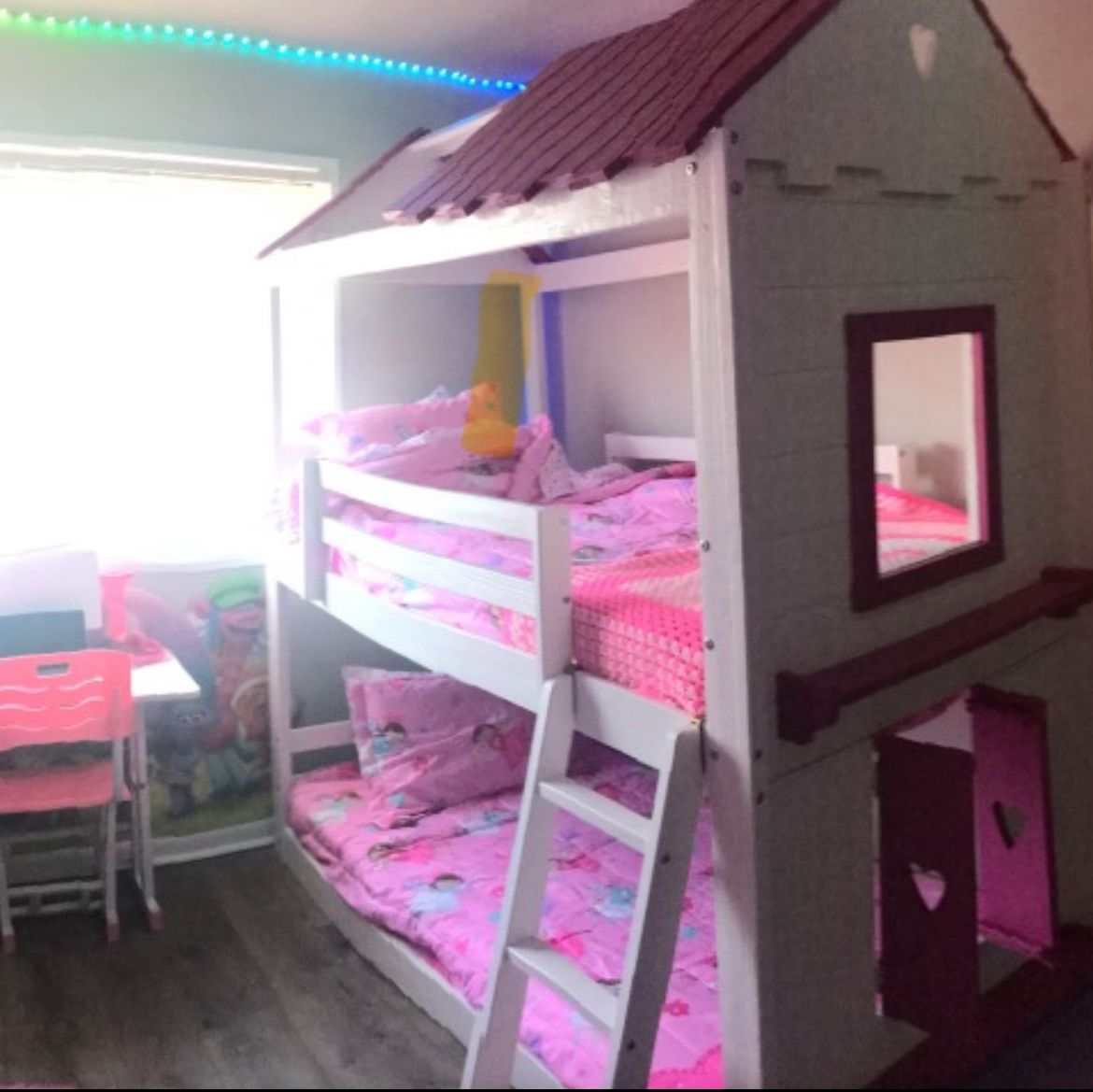 Treehouse Bunk Beds