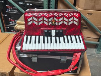 Parrot 30 key, 2 voice piano accordion, 32 bass keys, with Travel case & strap
