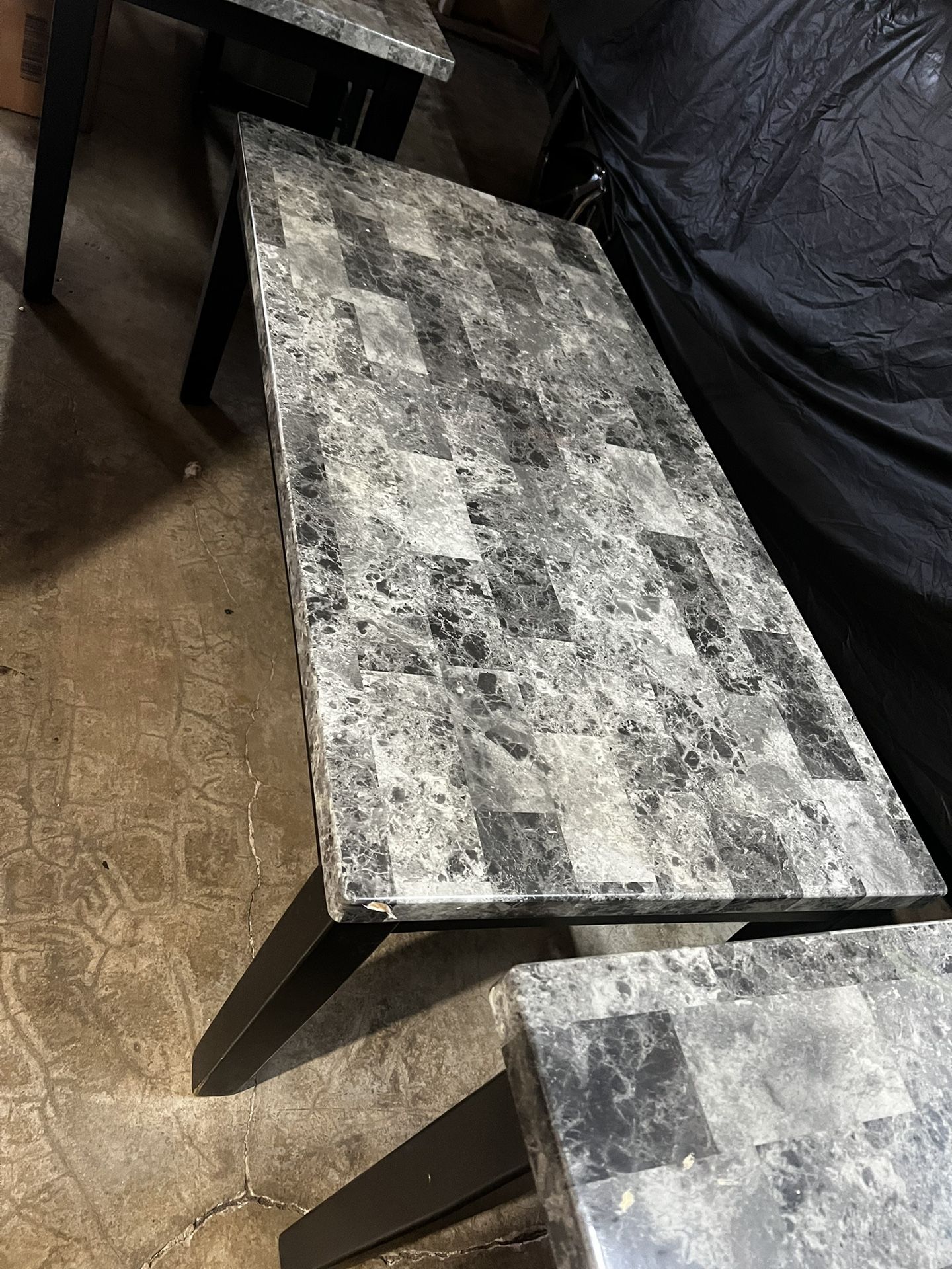 Coffee And Side Tables