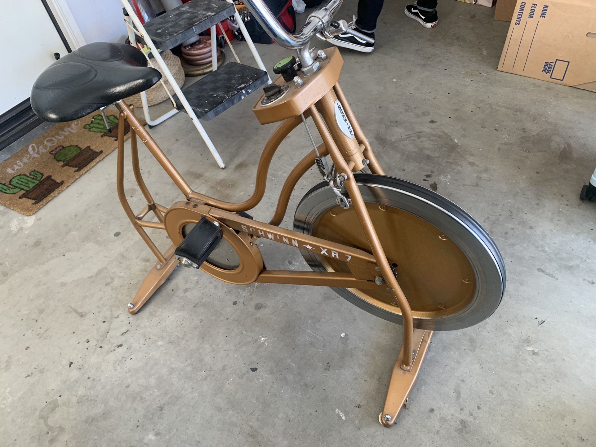Schwinn Xr Exercycle Bike Vintage Vintage Schwinn Exercise Cycle