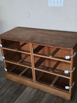 DRESSER make an offer