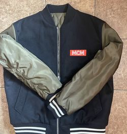 ᴍᴄᴍ ʀᴇᴠᴇʀsɪʙʟᴇ ᴊᴀᴄᴋᴇᴛ 450.00 ᴏʙᴏ