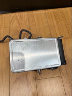 Mercedes-Benz Continental Air Suspension Control Unit CAirS