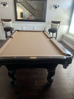 Pool table