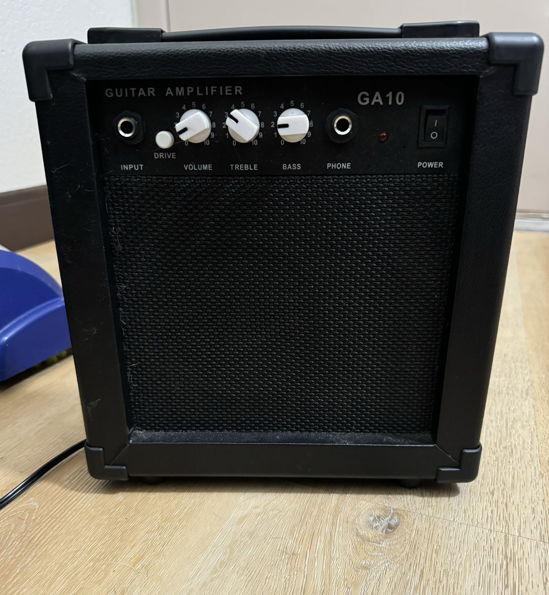 Small Black Guitar Amplifier