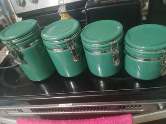 Glass kitchen containers