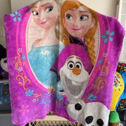 Disney Frozen Blanket 