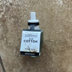 Fresh Cotton Wallflower Fragrance Refill