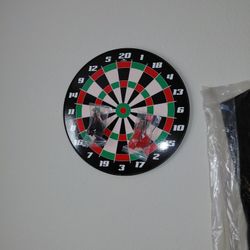 Magnetic Dart Board