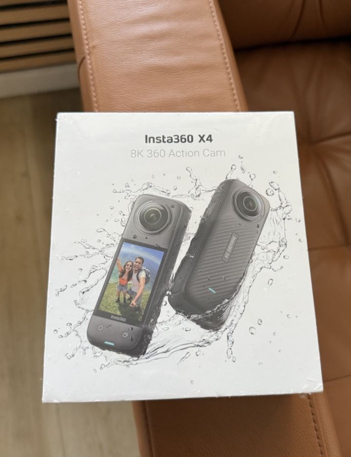 INSTA360 X4