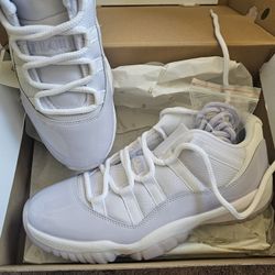 Women's Air Jordan 11 Low
Pure Violet