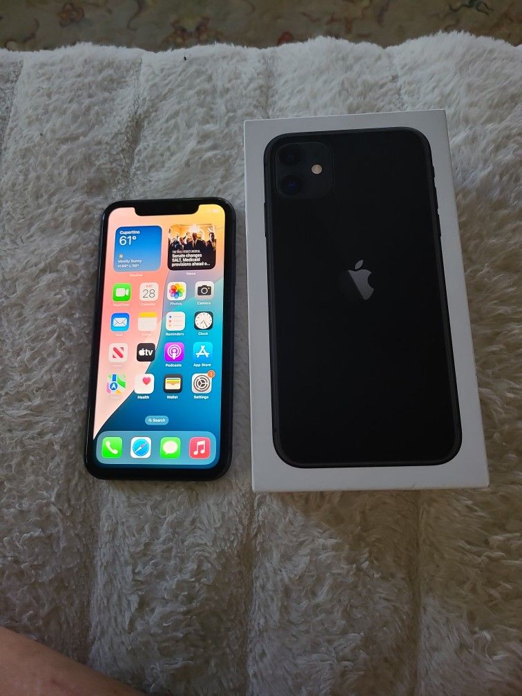 iPhone 11 Factory Unlocked Carrier With Original Box