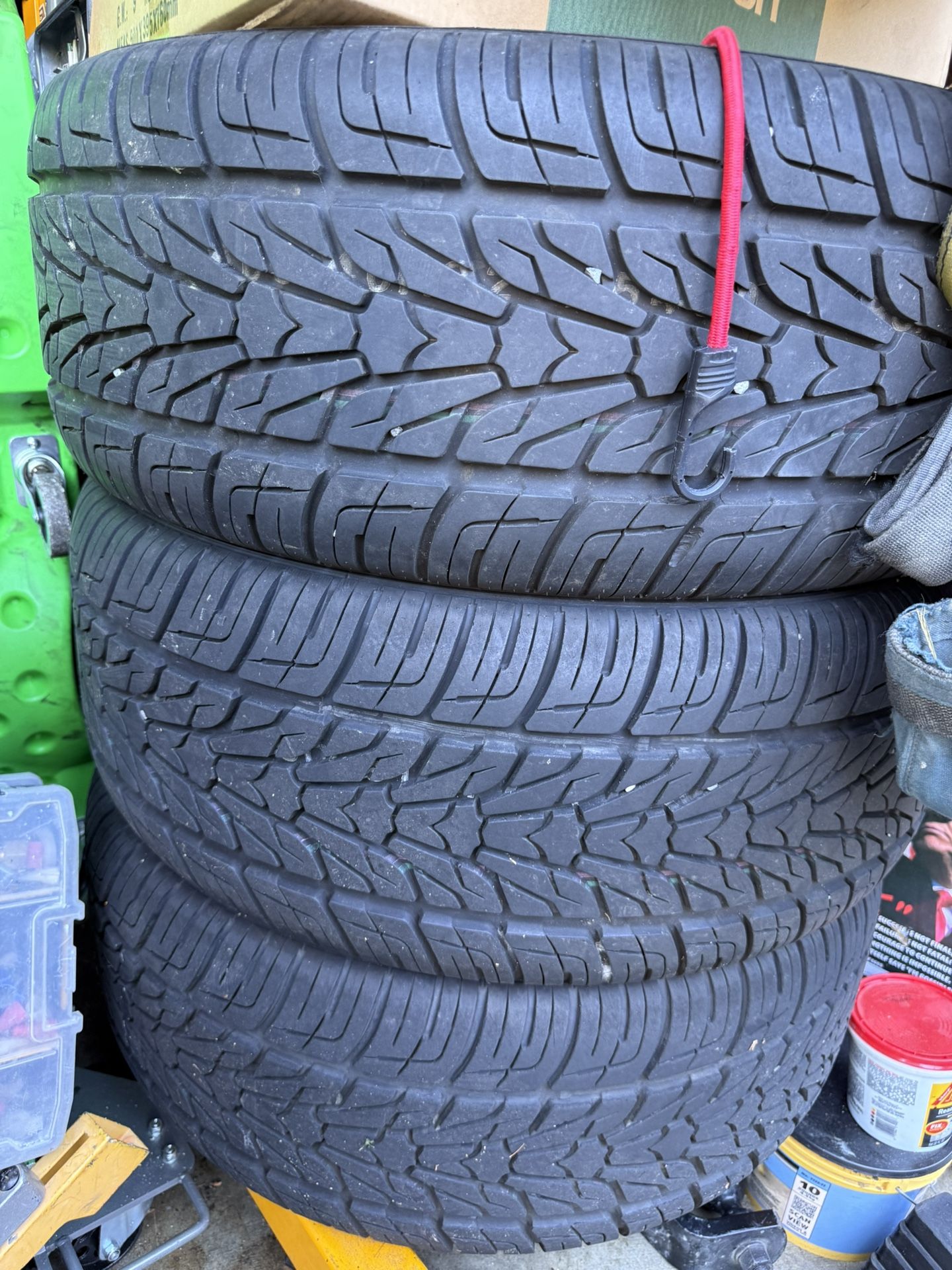 305/40/22 Tires Wheel